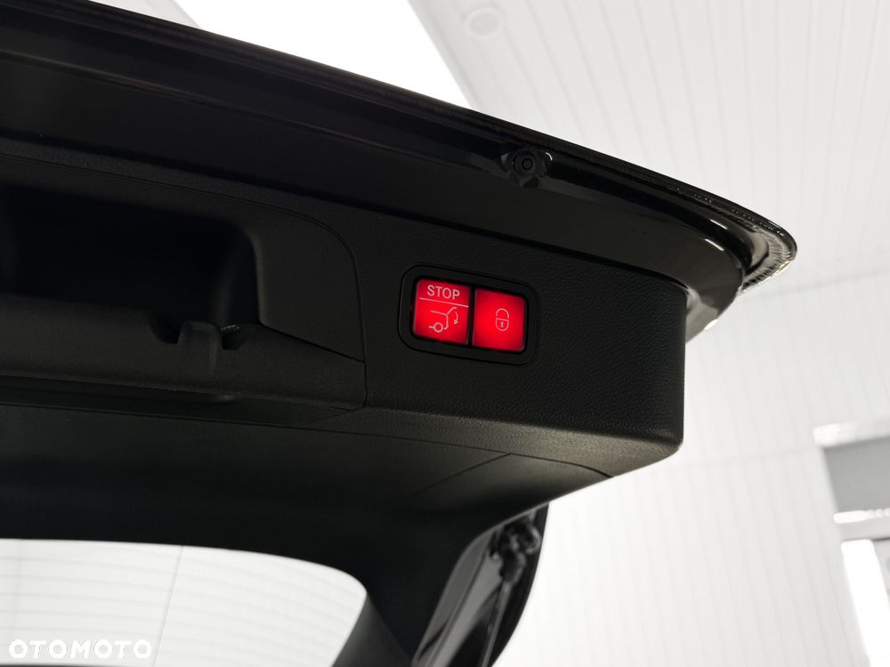 Mercedes-Benz GLC 200 d - 34