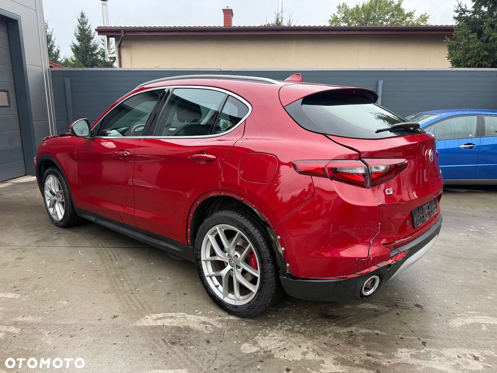 Alfa Romeo Stelvio 2.0 Turbo 16V AT8-Q4 Super - 8