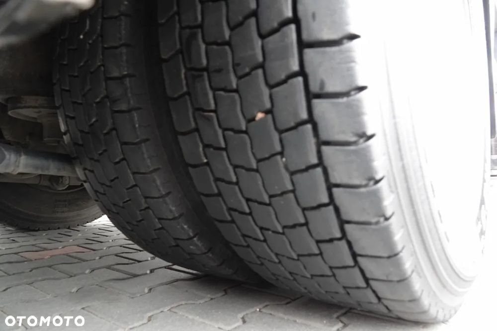 MAN MAN TGS 35.480 / 8x4 / HDS HIAB 288 EP-5 wysów : 12.7 M / SKRZYNIOWY - 7,4 M / UDŹWIG : 9400 KG / EURO 6 / STEROWANIE RADIOWE - 23