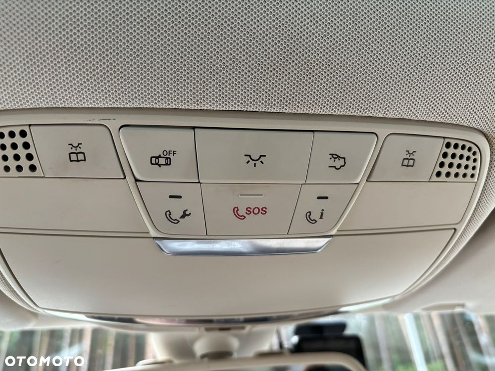 Mercedes-Benz Klasa C 300 7G-TRONIC Avantgarde - 18