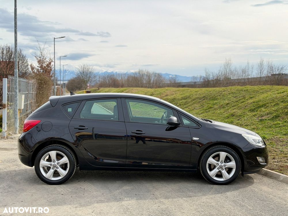 Opel Astra 1.7 CDTI Enjoy - 2