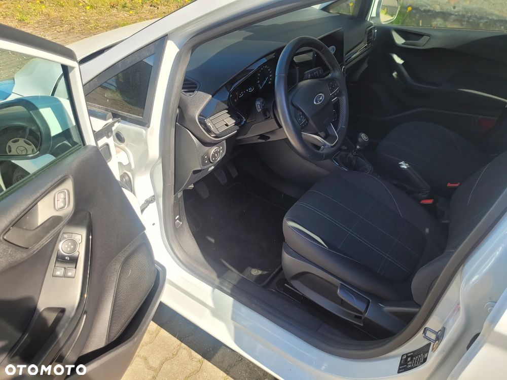 Ford Fiesta 1.0 EcoBoost S&S COOL&CONNECT - 4