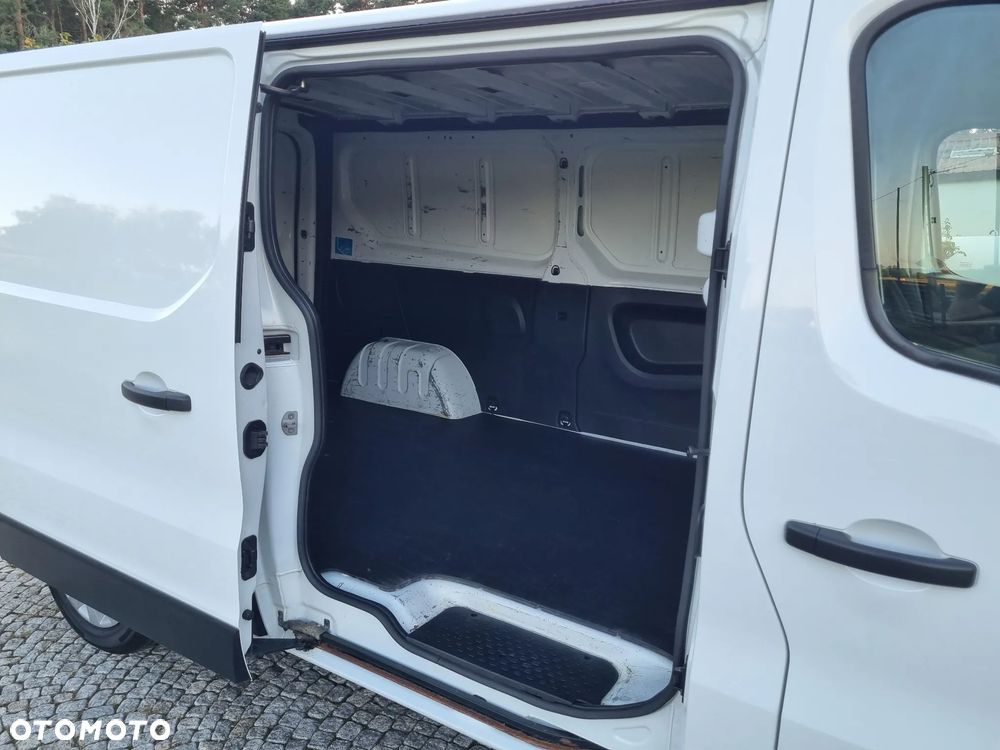 Renault TRAFIC L2H1 - 22
