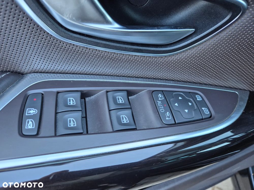 Renault Espace 1.6 dCi Energy Initiale Paris EDC 7os - 13