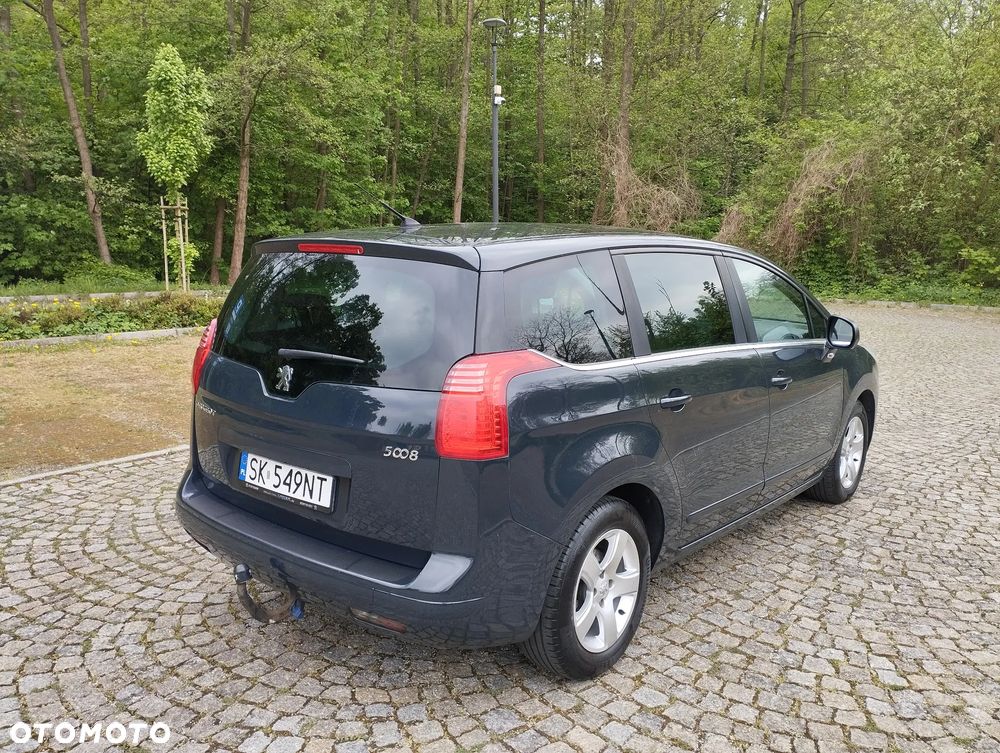 Peugeot 5008 HDI FAP 150 Allure - 14