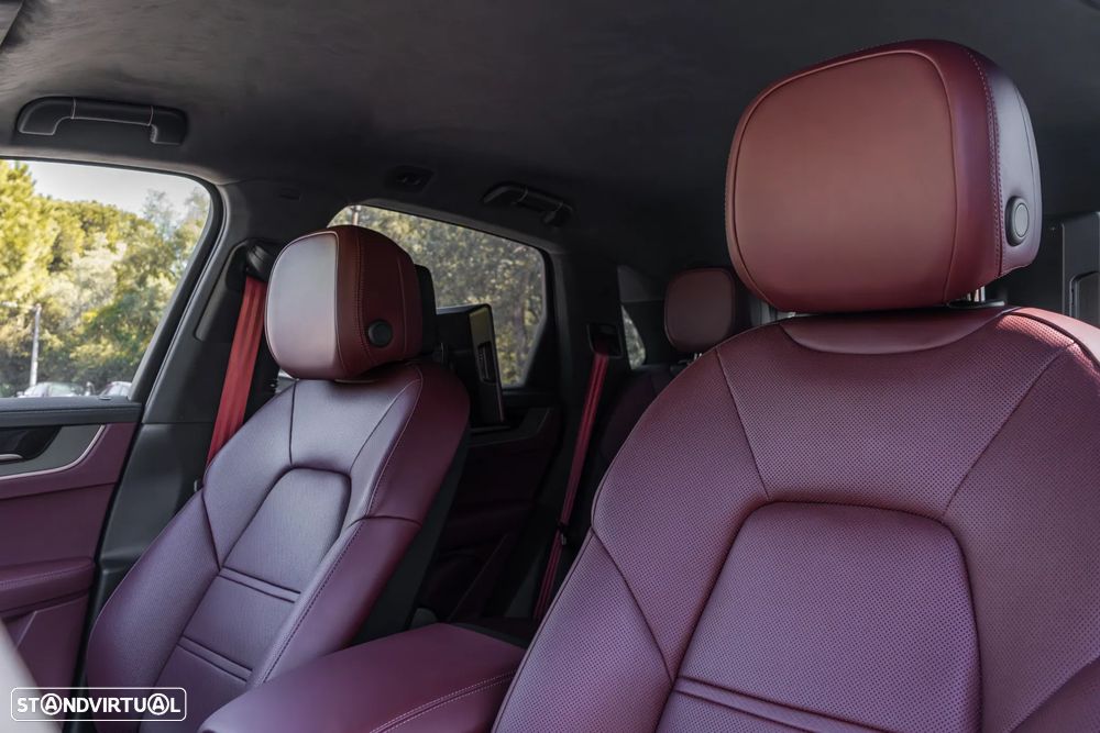 Porsche Cayenne Turbo E-Hybrid - 25