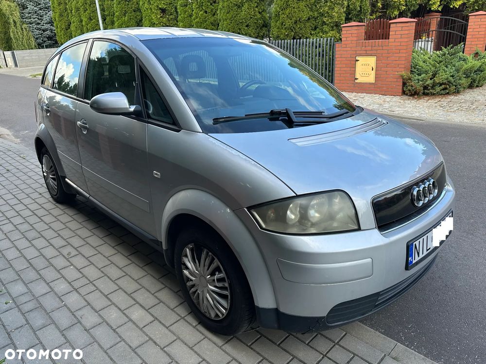 Audi A2 1.4 - 8