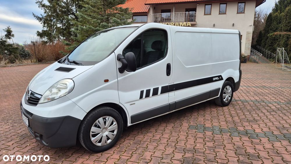 Opel Vivaro - 7