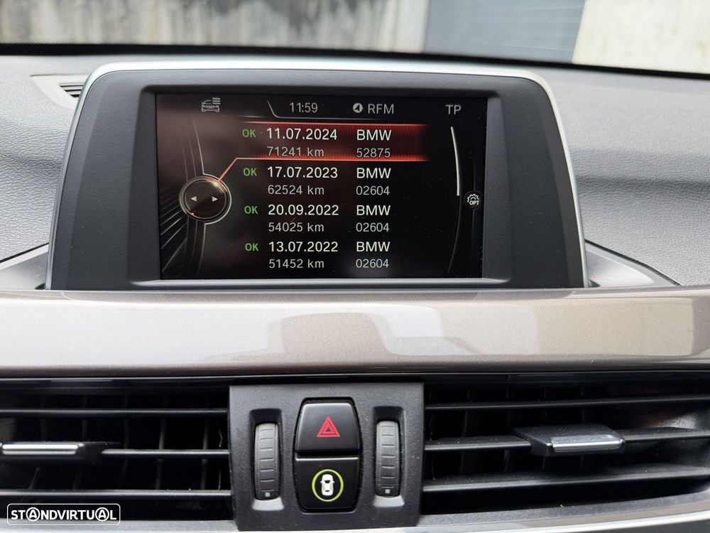BMW X1 16 d sDrive Line Sport - 16