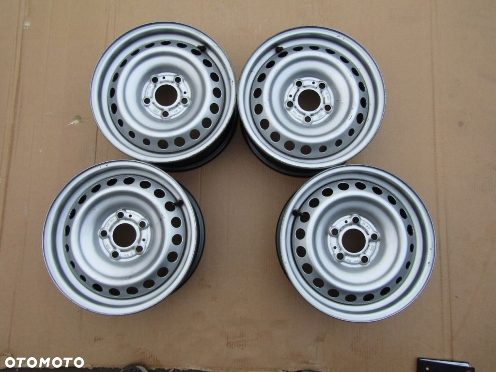 4x Felgi 15 Renault Megane III IV ZOE Express Dacia 6j 5x114,3 ET40 - 10