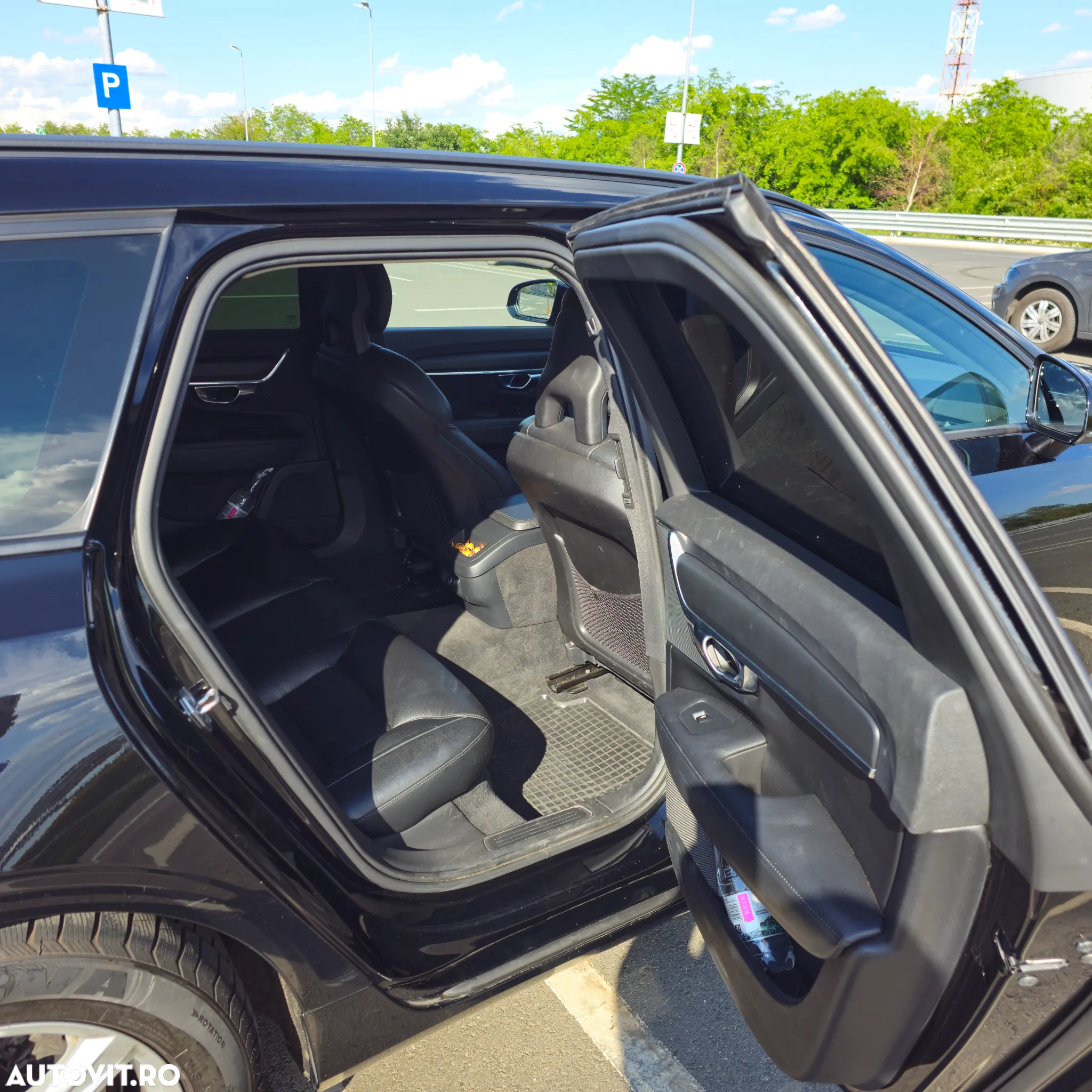 Volvo V90 D4 Momentum - 11