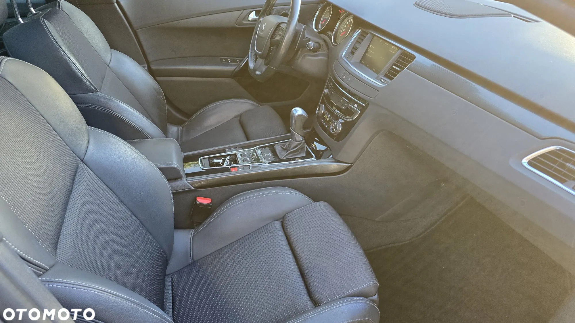 Peugeot 508 RXH BlueHDi 180 EAT6 Stop&Start - 25
