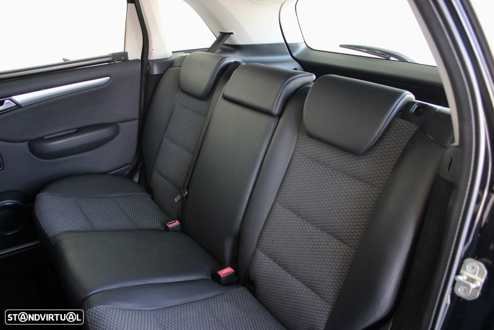 Mercedes-Benz B 200 CDi BlueEfficiency - 34