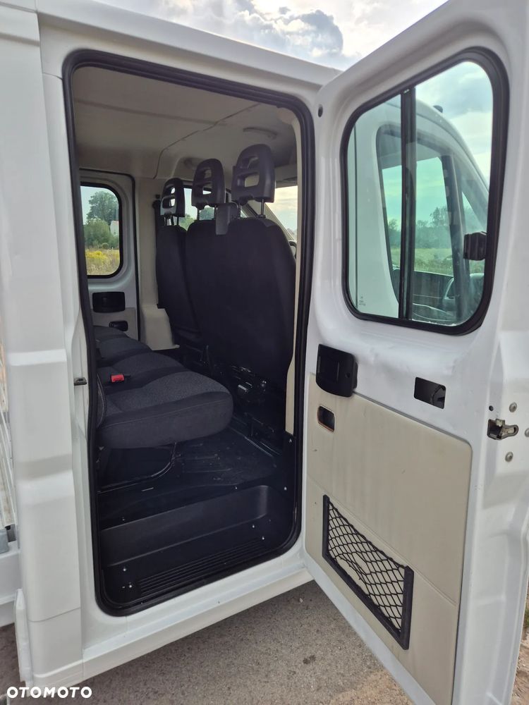 Fiat DUCATO MAXI 2.3 POWER 180KM KIPER DUBEL BRYGADÓWKA 7 0SÓB SALON PL 2017R - 33
