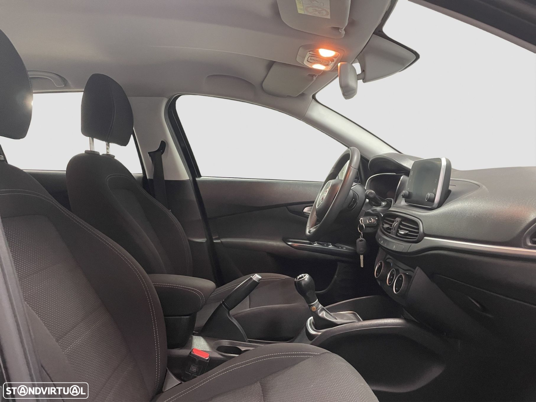 Fiat Tipo Station Wagon 1.3 M-Jet Lounge - 9