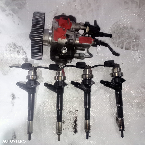 Injector Injectoare Opel Astra J 1.7 cdti euro 5 2009-2015 A17DTS