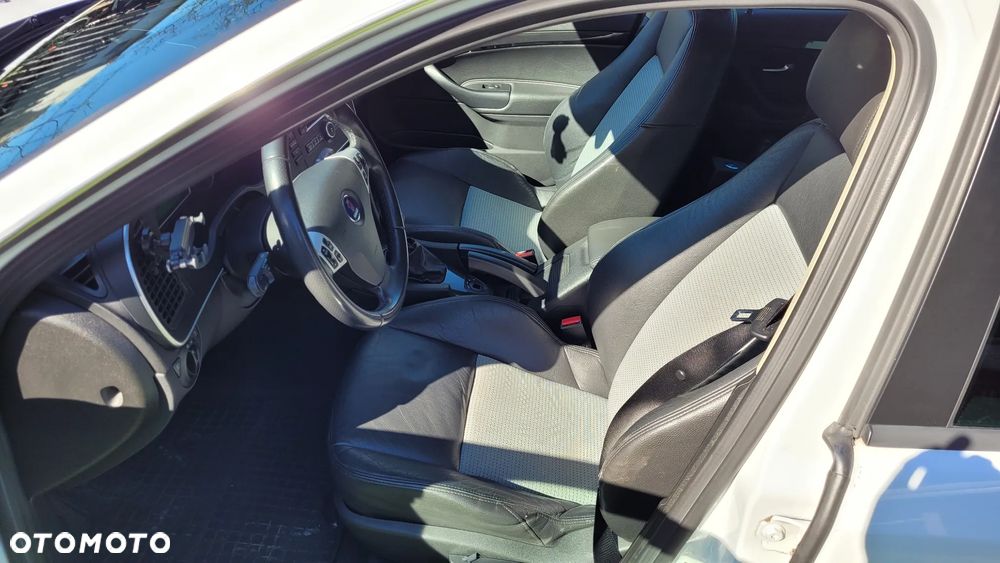 Saab 9-3X 1.9 TTiD - 11