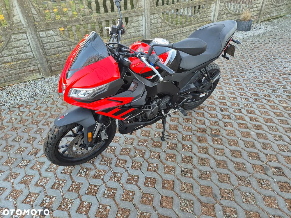 Aprilia RS - 8