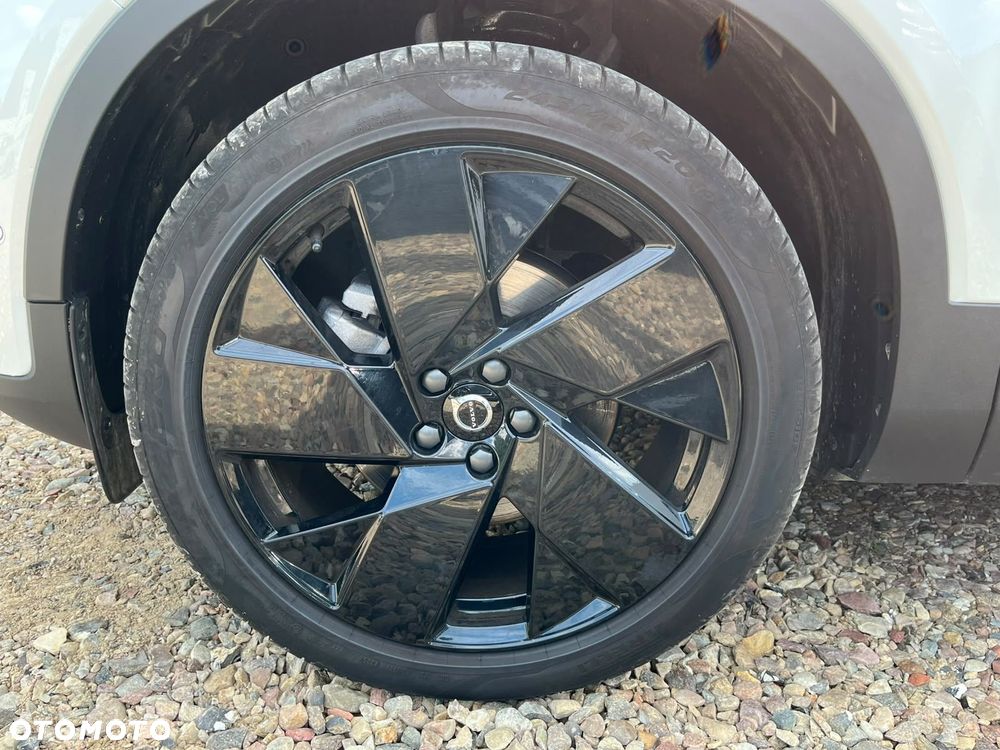 Volvo XC 40 - 33