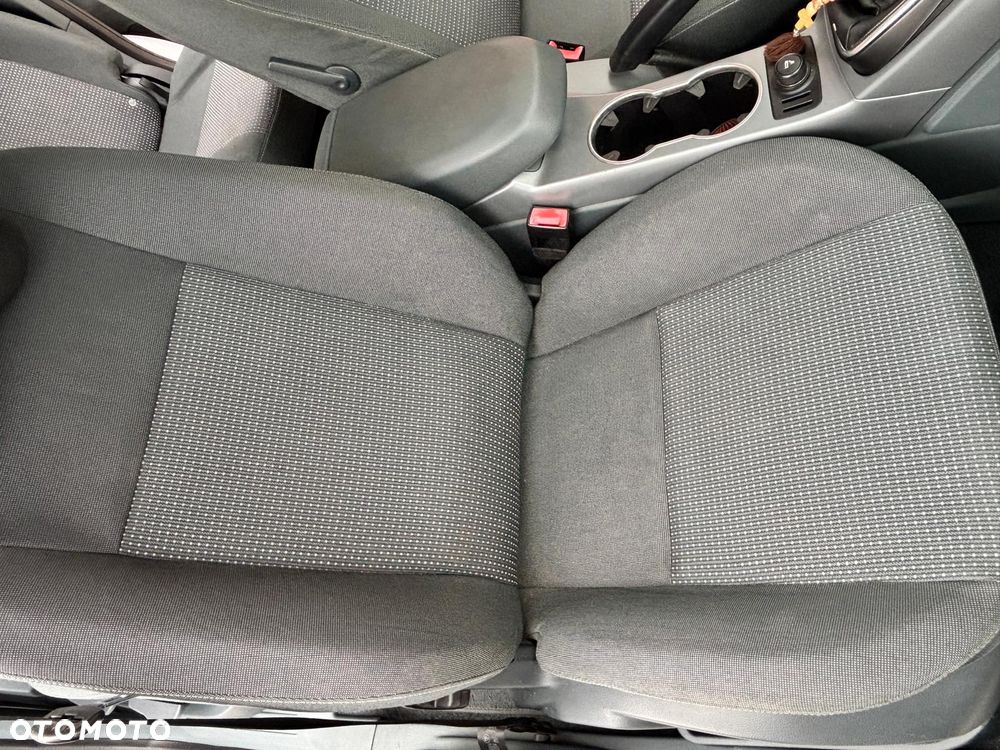 Ford Grand C-MAX - 20