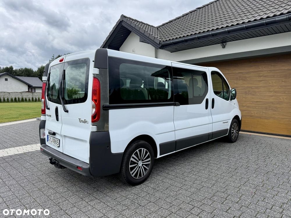 Renault Trafic - 13
