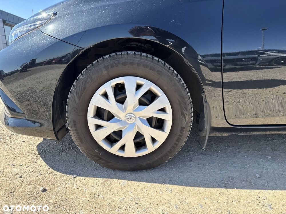 Toyota Auris - 17