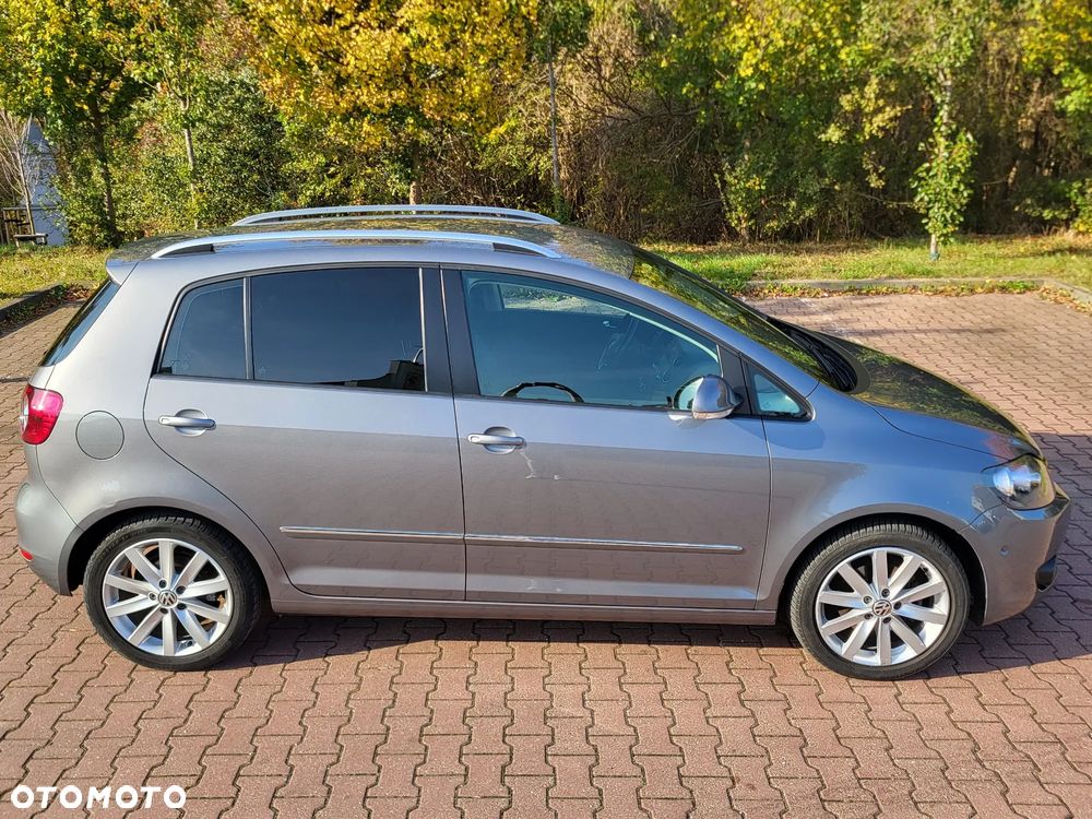 Volkswagen Golf Plus 2011 photo 2