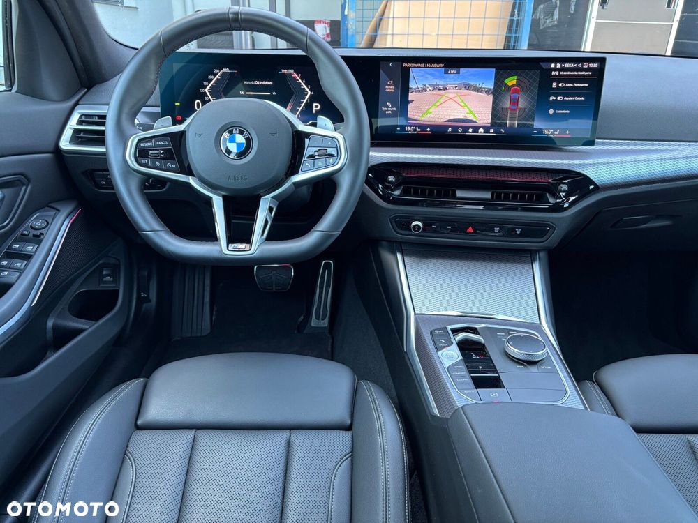 BMW Seria 3 318i M Sport - 39
