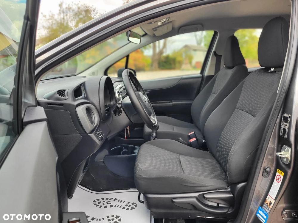 Toyota Yaris 1.0 VVT-i Style - 11