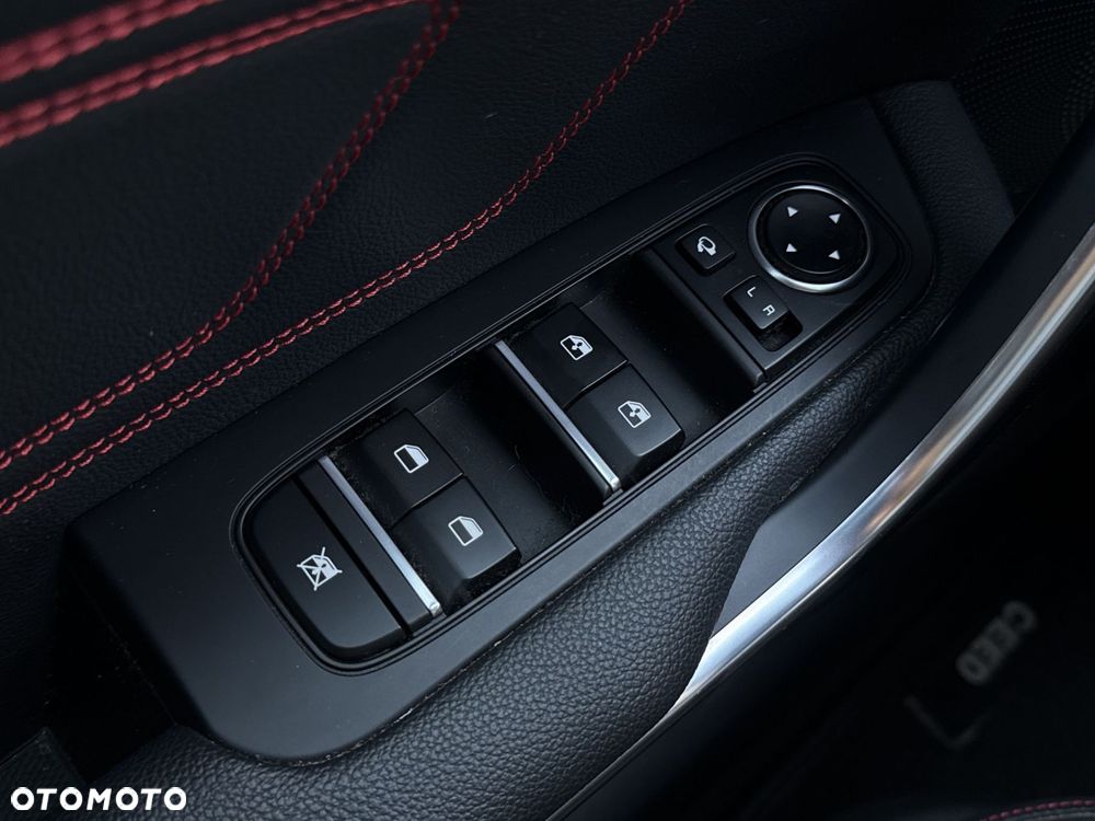 Kia Ceed 1.6 T-GDI GT DCT - 29