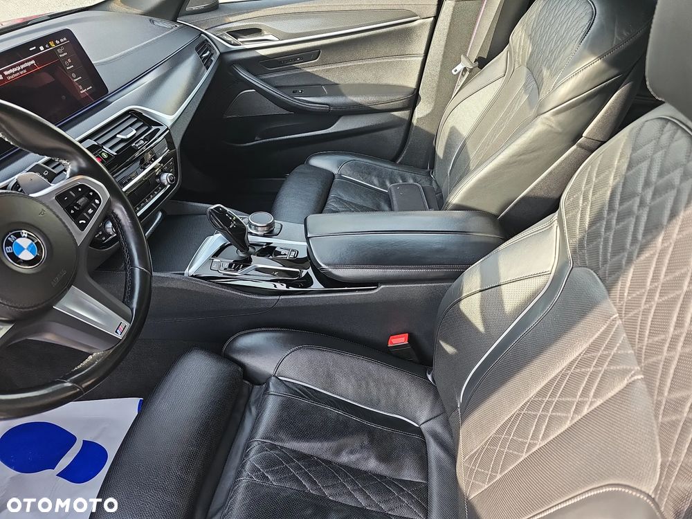 BMW Seria 5 540d xDrive mHEV M Sport sport - 16
