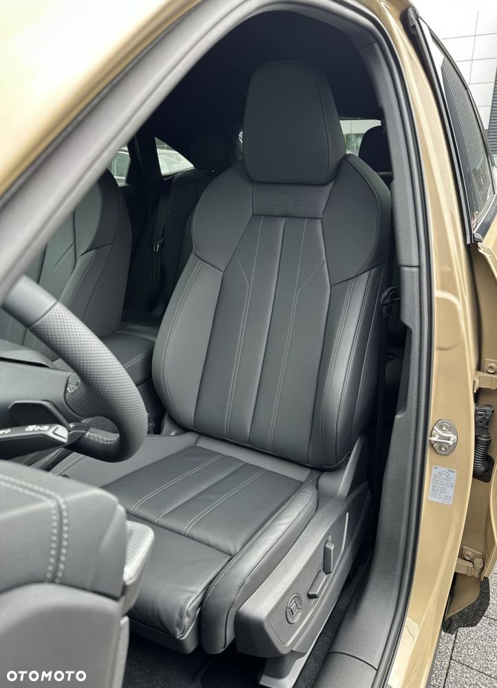 Audi Q5 Sportback - 13