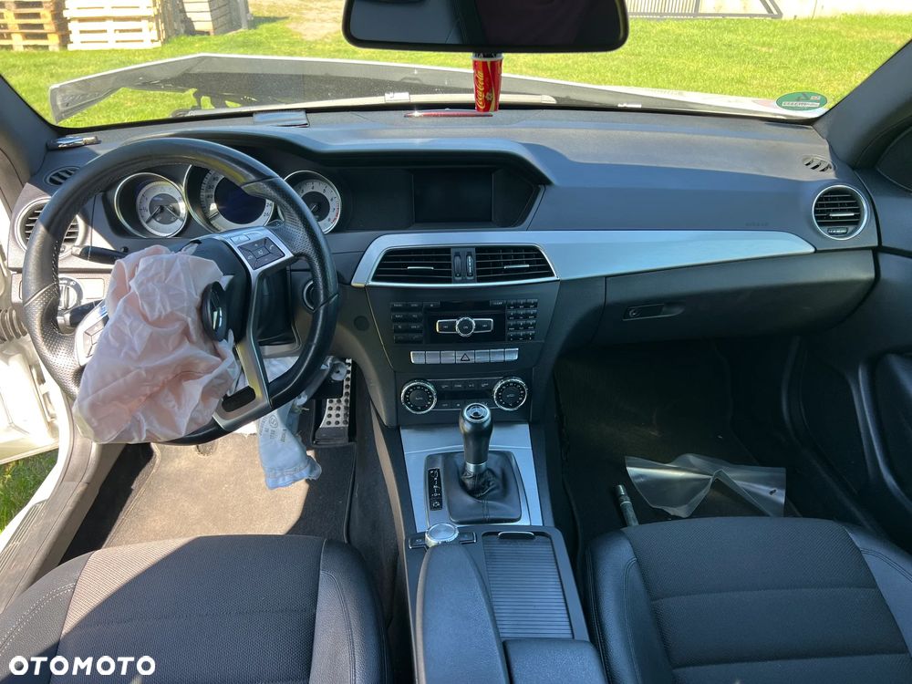 Mercedes-Benz Klasa C 250 7G-TRONIC Edition - 17