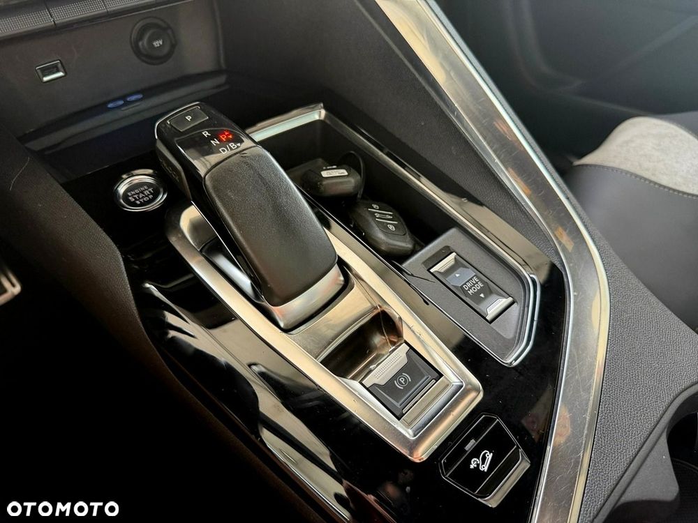 Peugeot 3008 - 29
