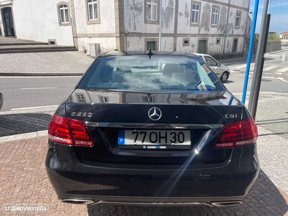 Mercedes-Benz E 220 CDI Avantgarde BlueEfficiency Auto. - 10