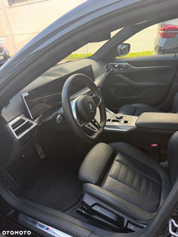 BMW Seria 4 430d xDrive mHEV - 14