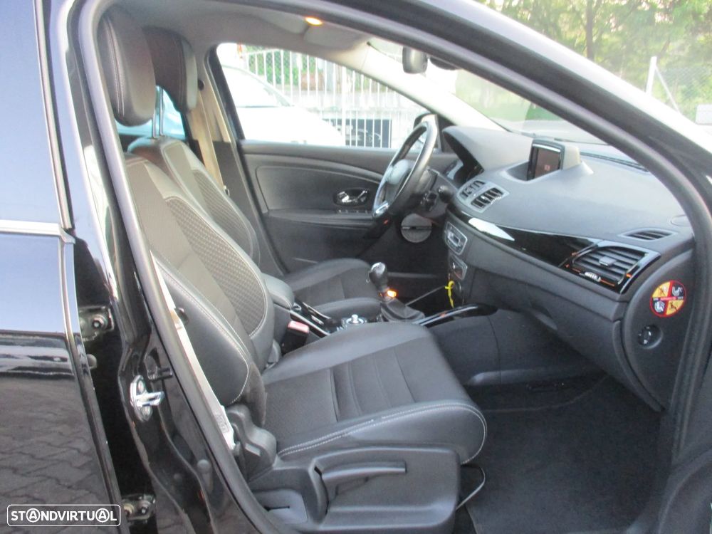 Renault Mégane Sport Tourer ENERGY dCi 110 Start & Stopp Bose Edition - 25