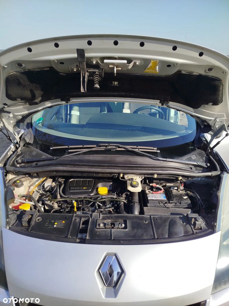 Renault Scenic Energy dCi 130 Start & Stop Bose Edition - 14