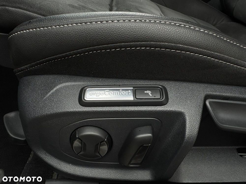 Volkswagen Arteon 2.0 TSI R-Line DSG - 10