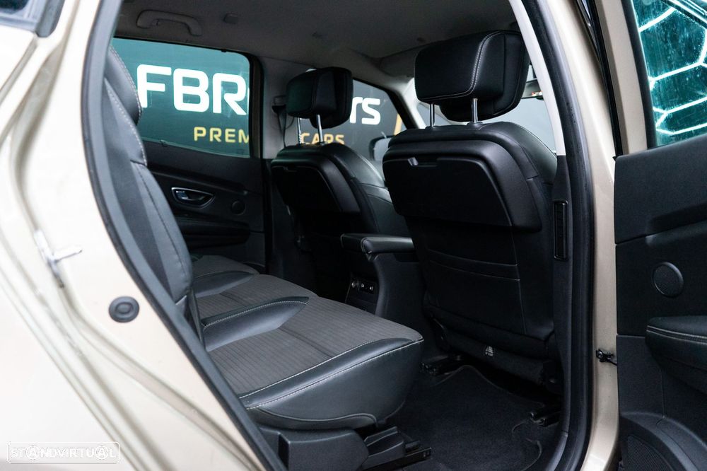 Renault Scénic 1.5 dCi Bose Edition EDC SS - 47