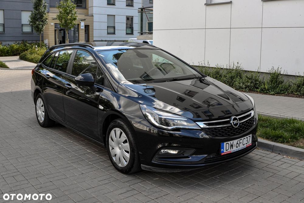 Opel Astra - 6