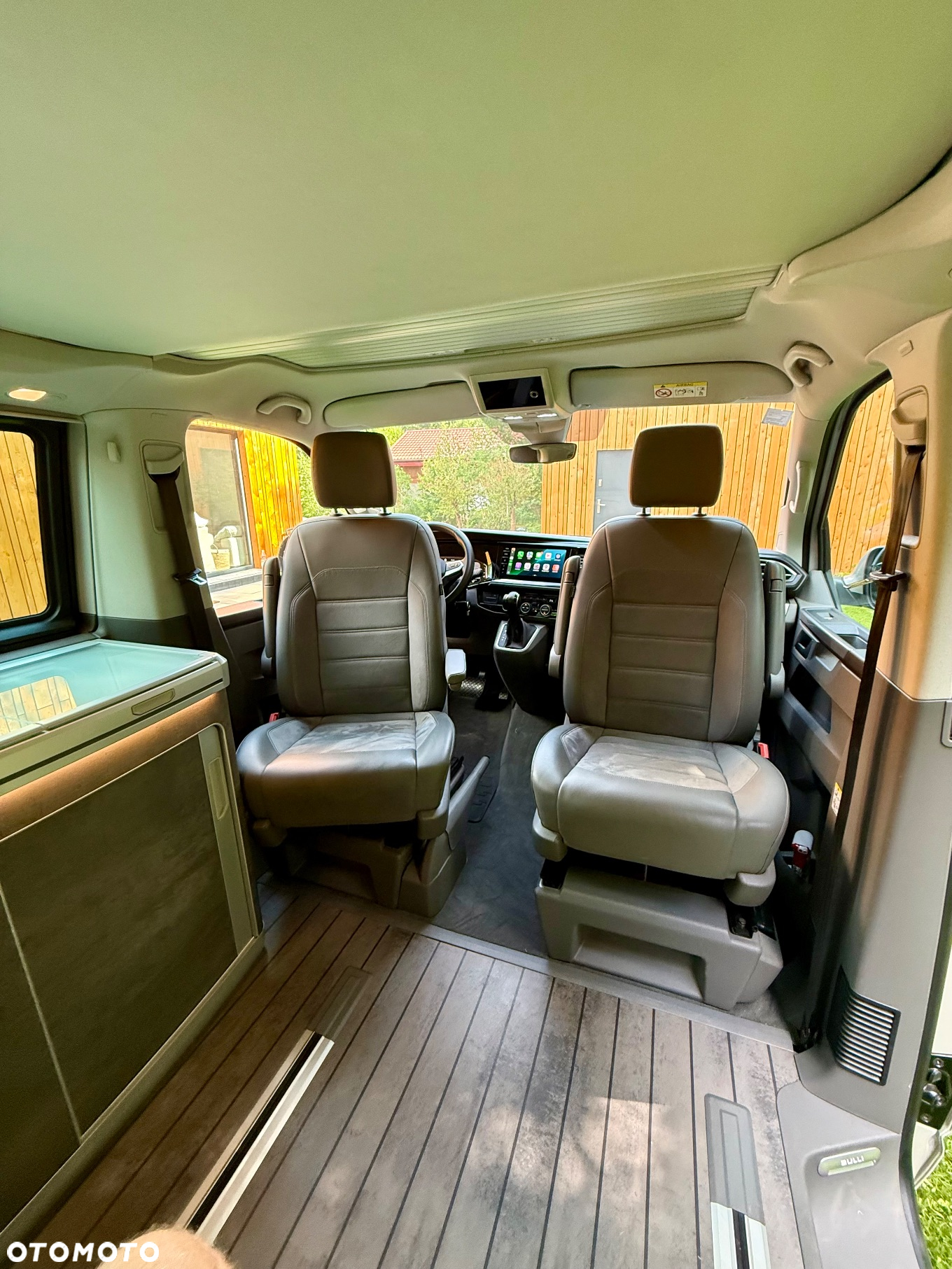 Volkswagen California - 11