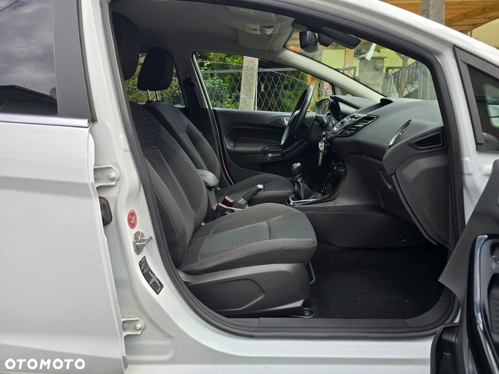 Ford Fiesta 1.0 EcoBoost Titanium - 30