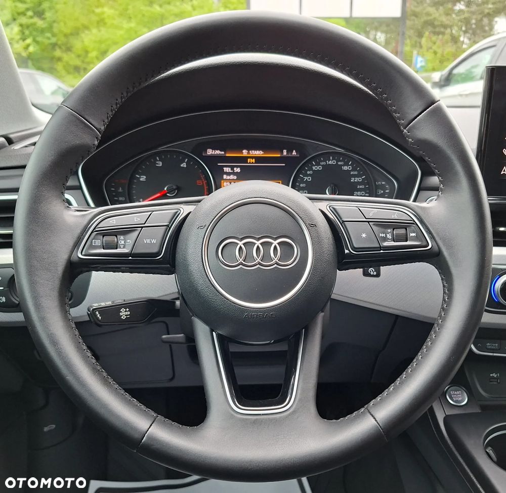 Audi A4 Limousine - 18