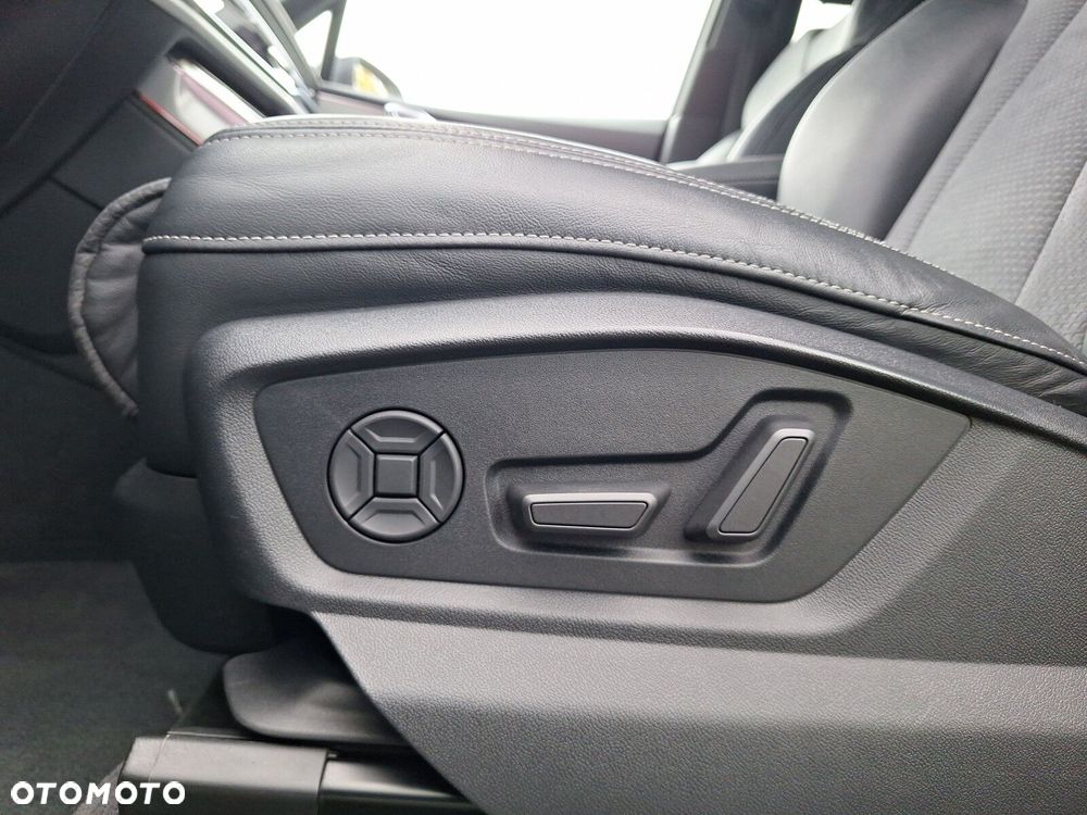 Audi Q7 45 TDI mHEV Quattro S Line Tiptr - 12