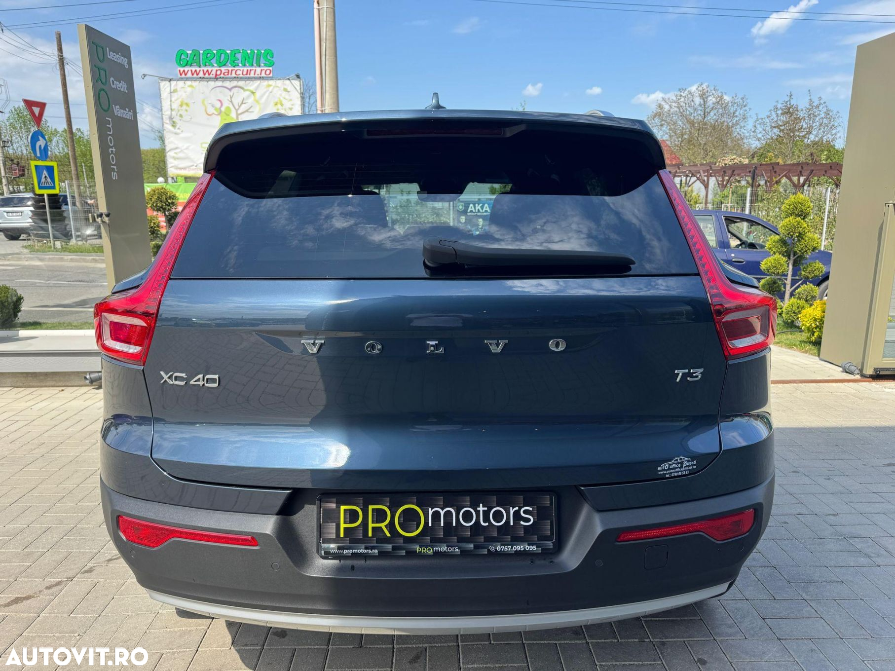 Volvo XC 40 - 4