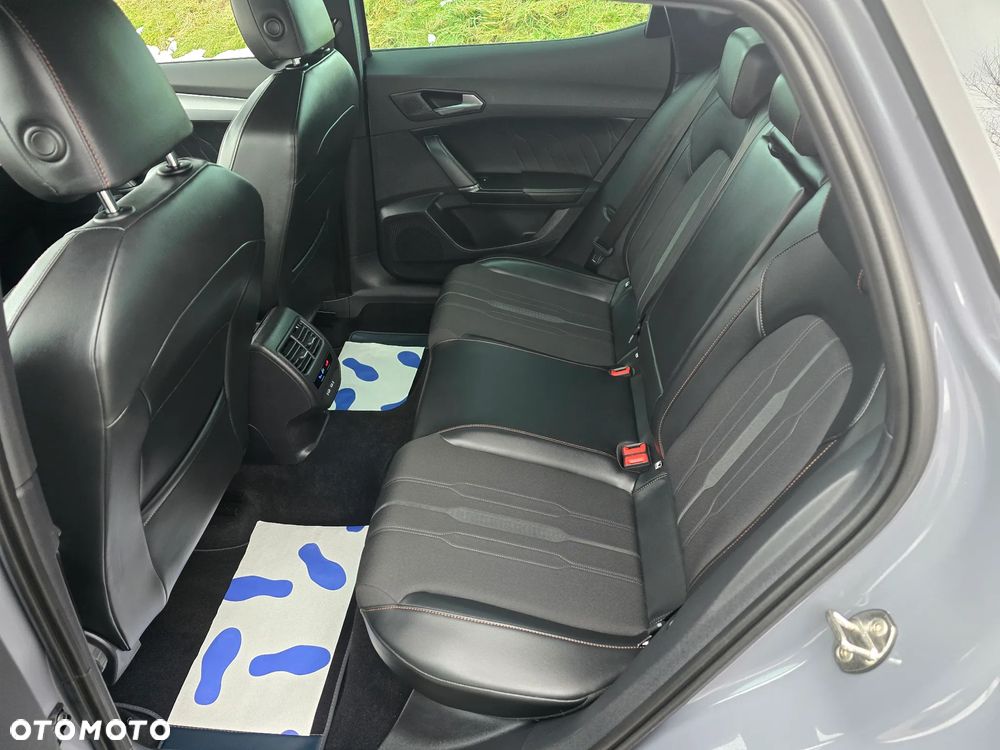 Cupra Formentor 1.5 eTSI DSG - 24