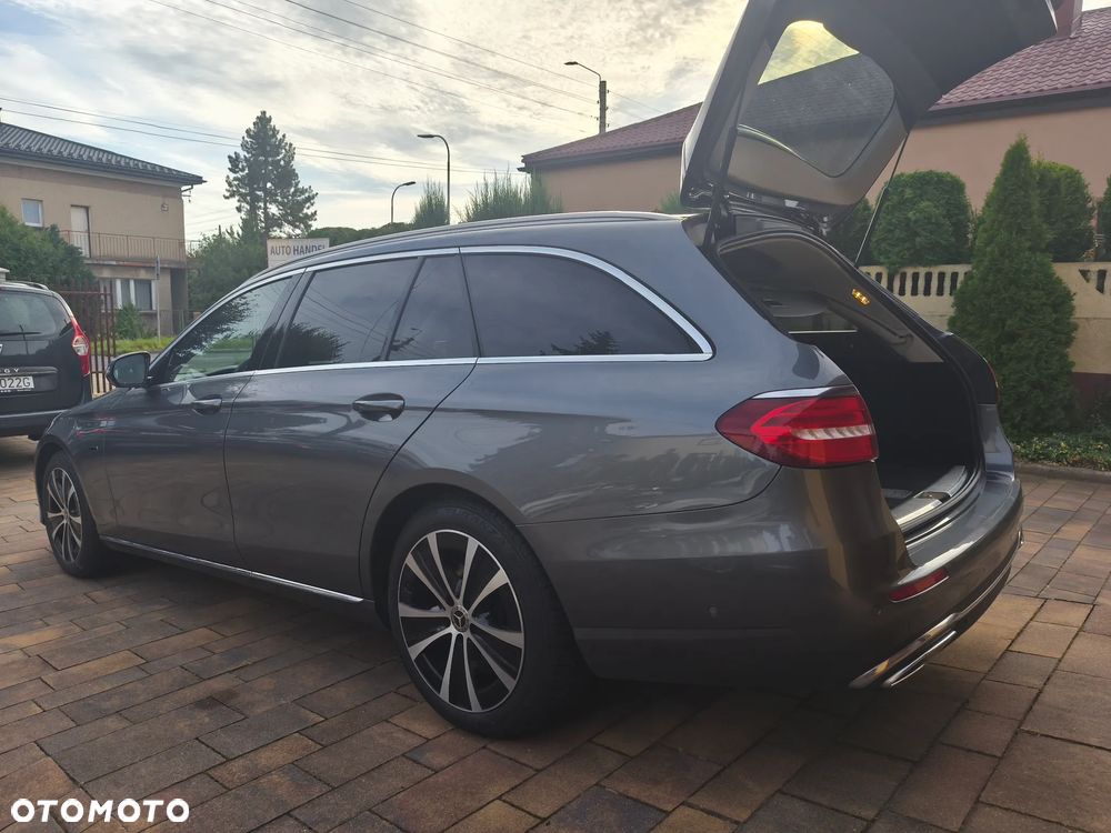 Mercedes-Benz Klasa E 300 de 9G-TRONIC Exclusive - 8