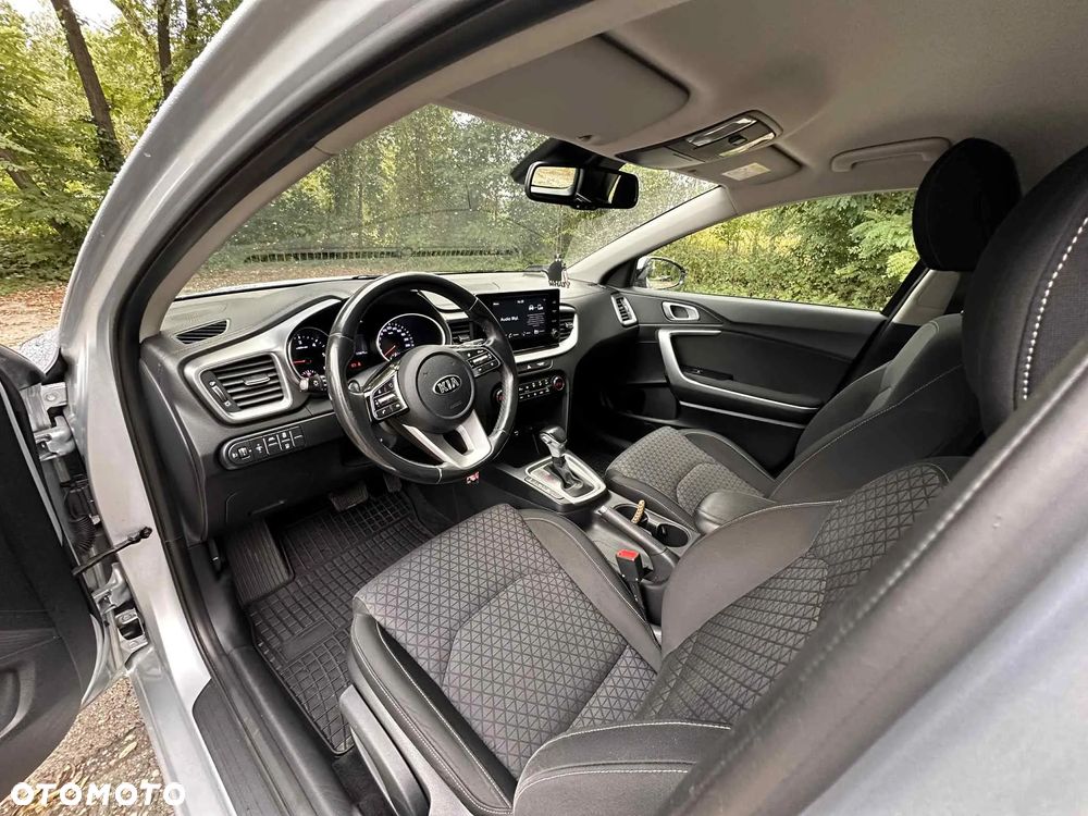 Kia Ceed 1.6 CRDi SCR M DCT - 19