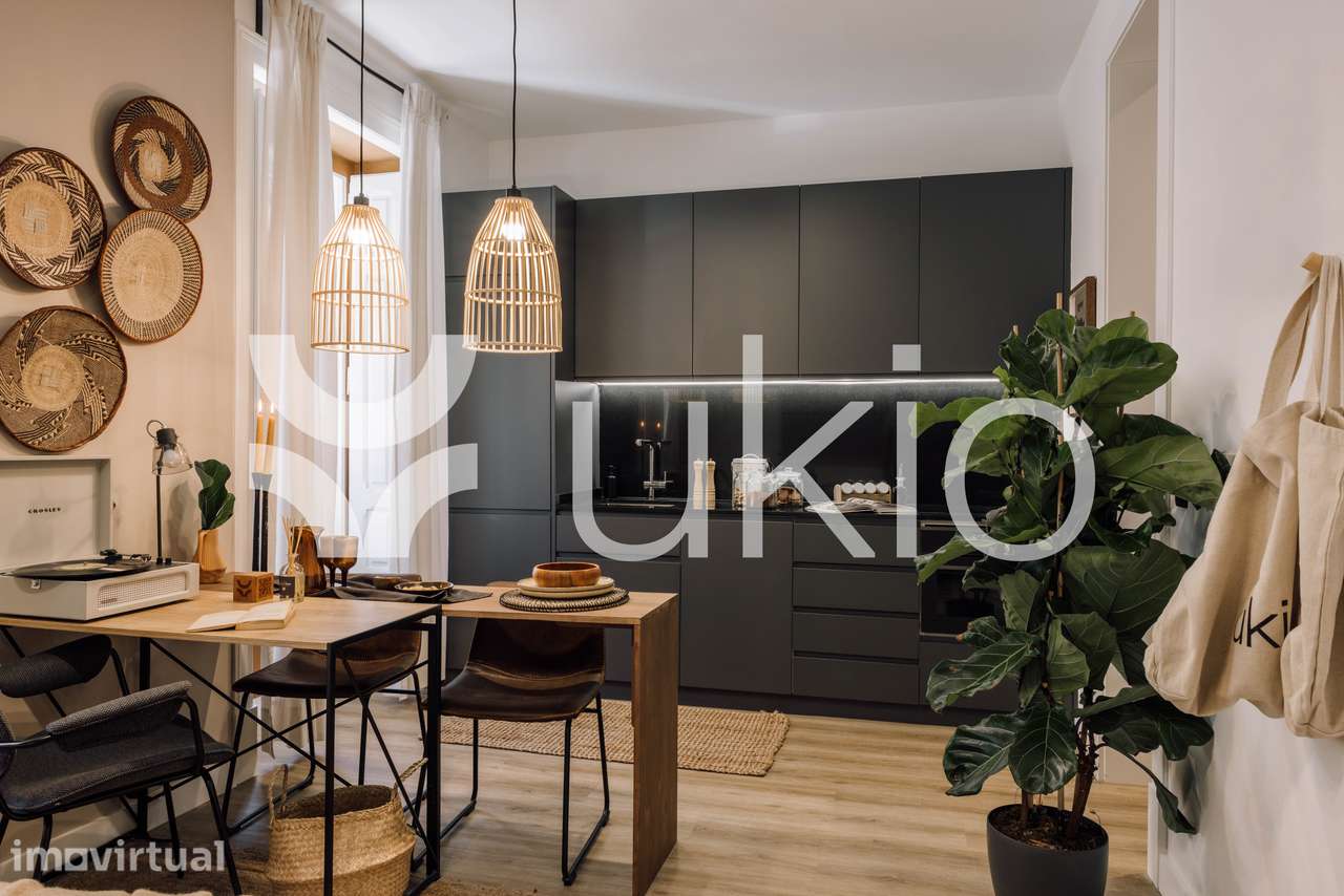 Apartamento T1 em Campo Pequeno - Grande imagem: 2/22